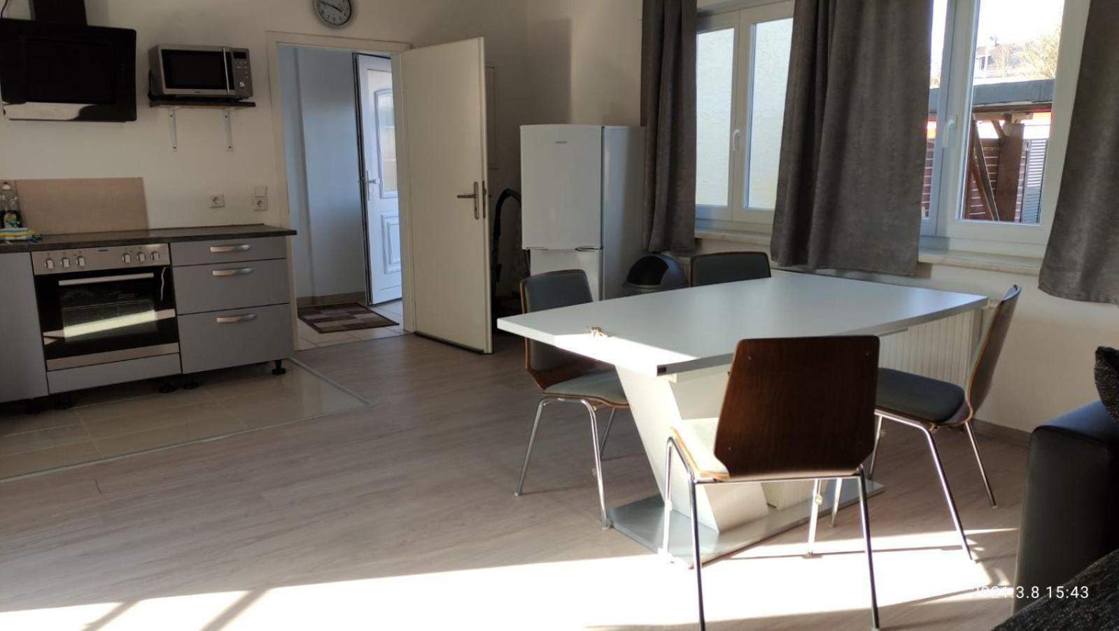 Gemuetliche Wohnung An Der Schweizer Grenze ゴットマーディンゲン エクステリア 写真